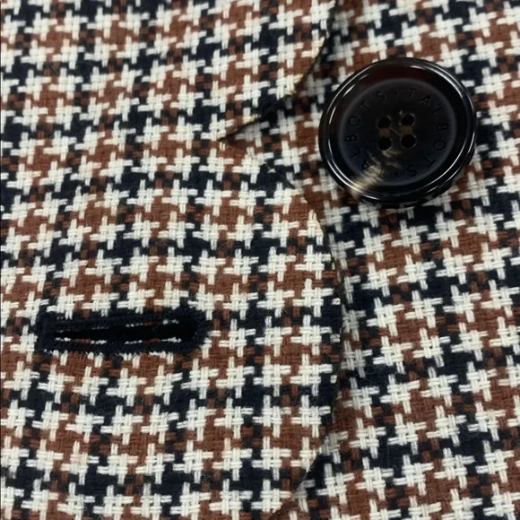 Classic Houndstooth Women's cape - Picture 5 of 5